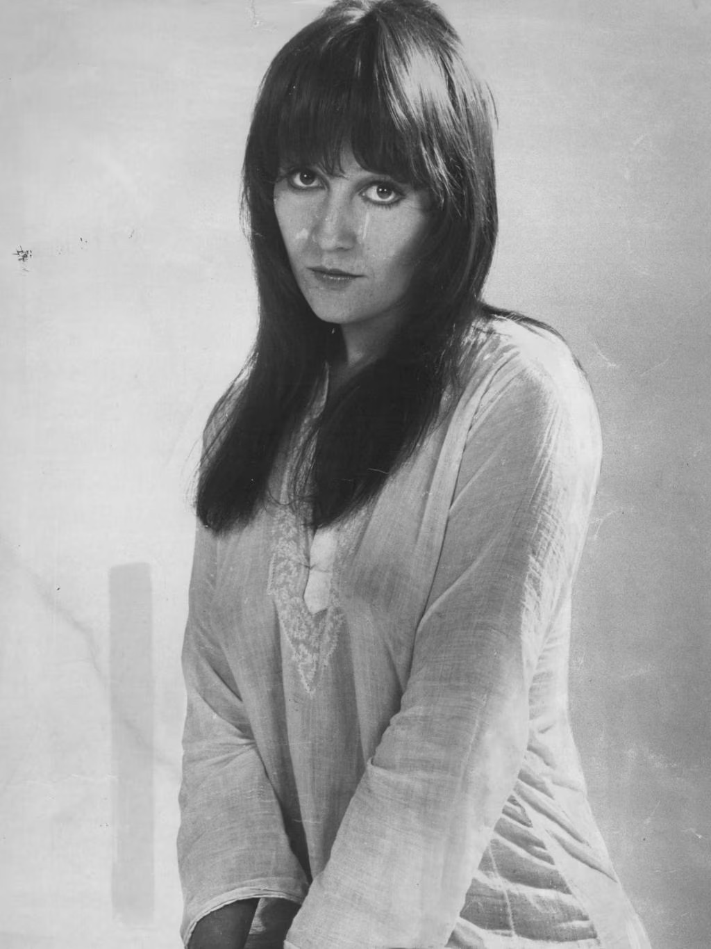 🌑 An Era Quietly Ends as Australia Says Goodbye to a Screen Icon