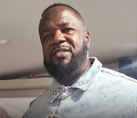 With Heavy Hearts: A Voice That Defined a Sound Falls Silent at 52 💔🕊️