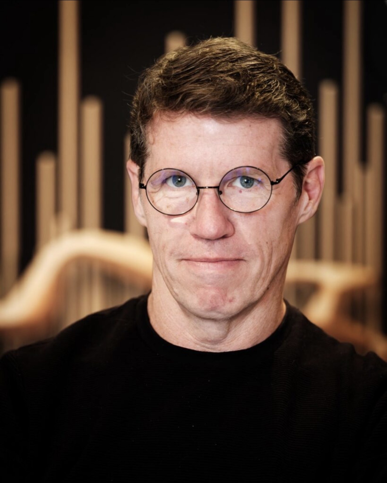 โWith Heavy Hearts, We Mourn the Loss of a Music Legend Who Shaped a Generationโ