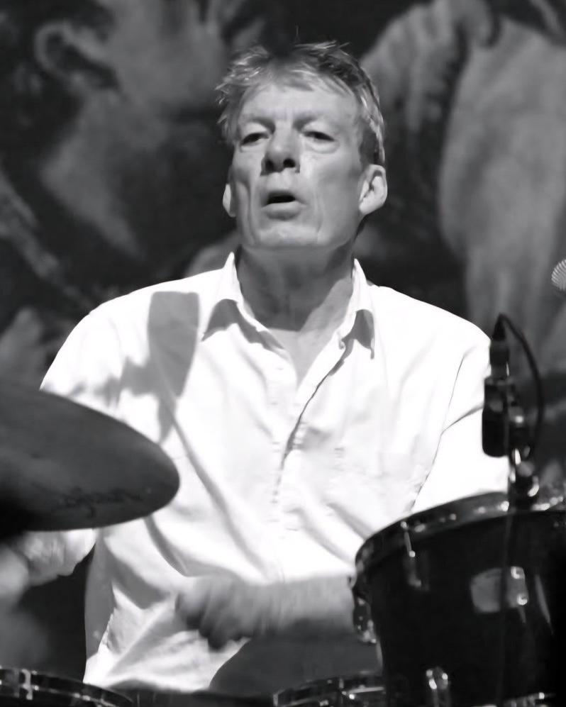 โHeartbreak in Music โ Pogues Drummer Andrew Ranken Dies at 72, Leaving Fans in Tears