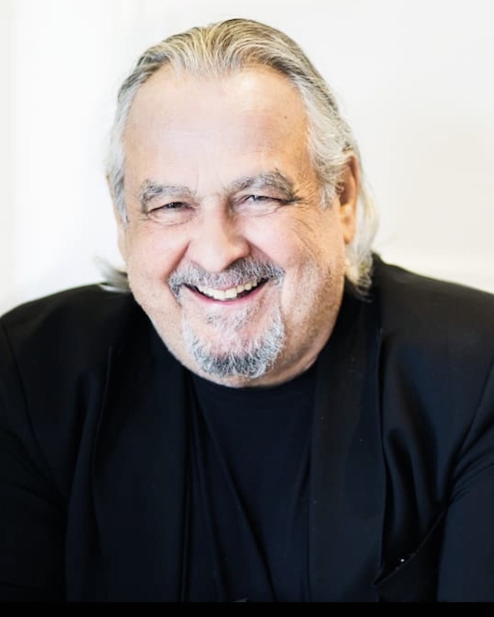 Unbelievable Loss Shocks the World โ Beloved Screen Icon Gone Forever!