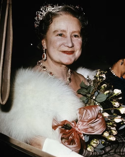 A Century of Grace Comes to an End: The Woman Who Shaped a Royal Era Passes Away at 101
