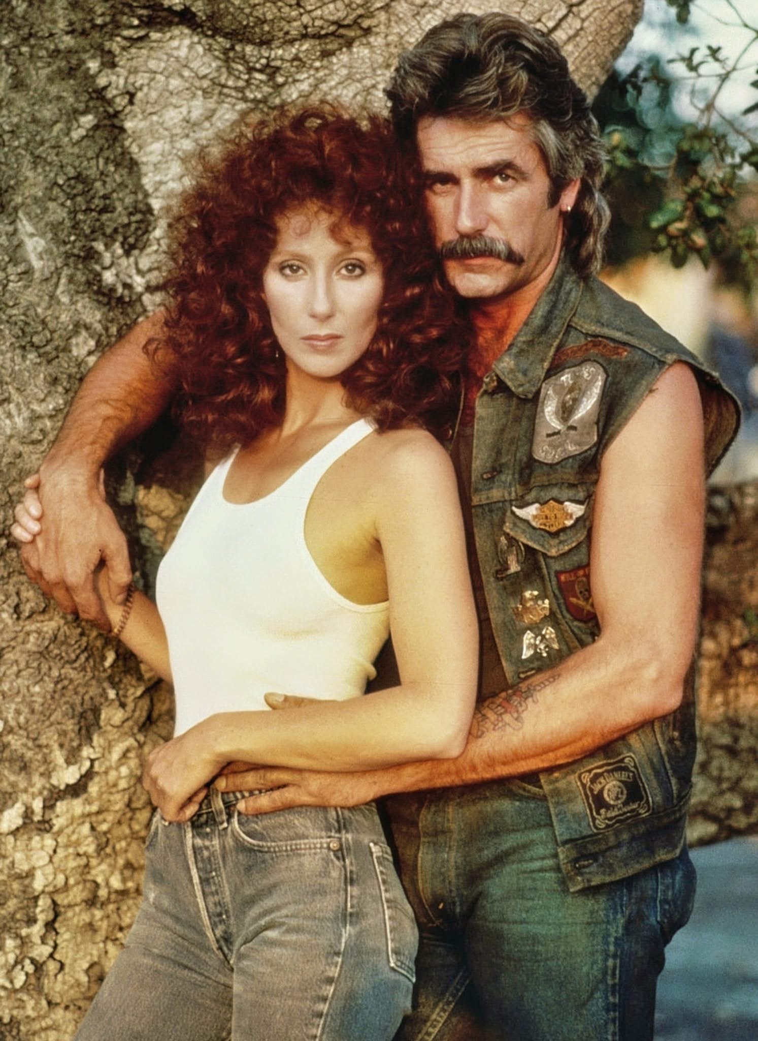 Two Legends Who Delivered Unforgettable Performances in the 1985 Film ‘Mask ‘ : Can You Guess Who They Are?