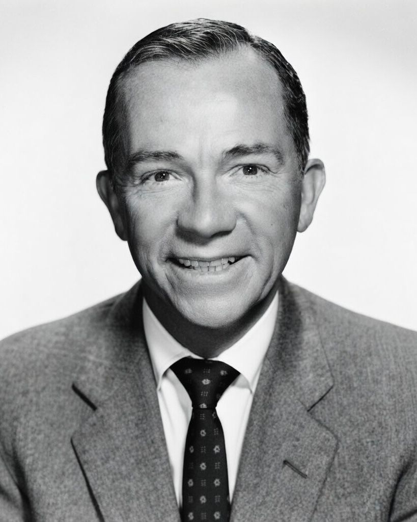 “A Strange Visitor on TV Who Outsmarted Everyone… Remember Him?”