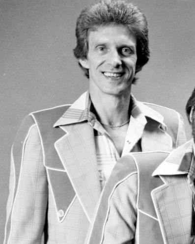 THE SILENT SECRET BEHIND THE VOICE NO ONE NOTICED