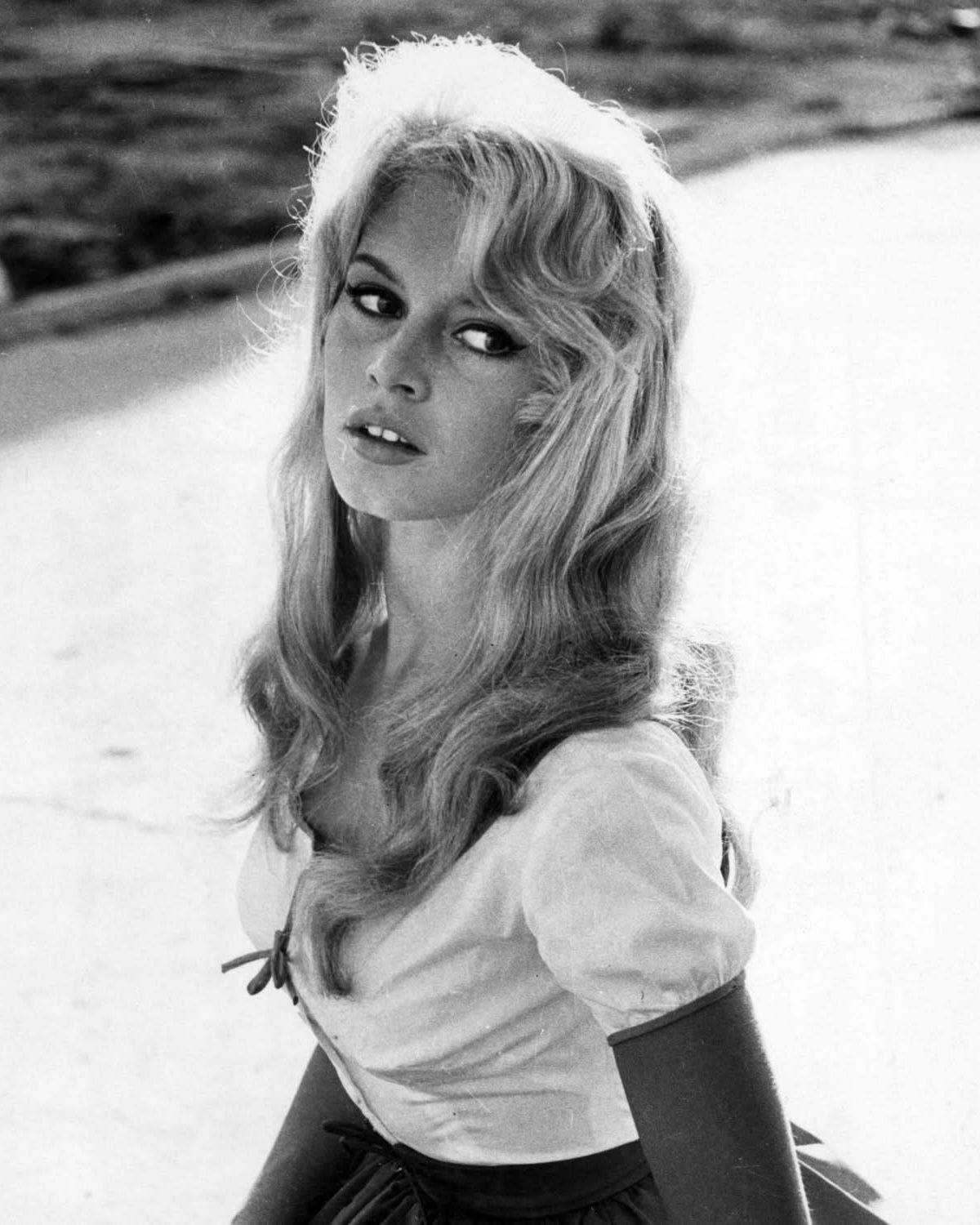 She once conquered Hollywood… today the world mourns her