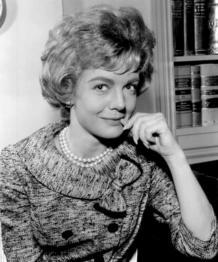 Remembering a Timeless Hollywood Star: The Woman Who Defined Elegance On and Off Screen