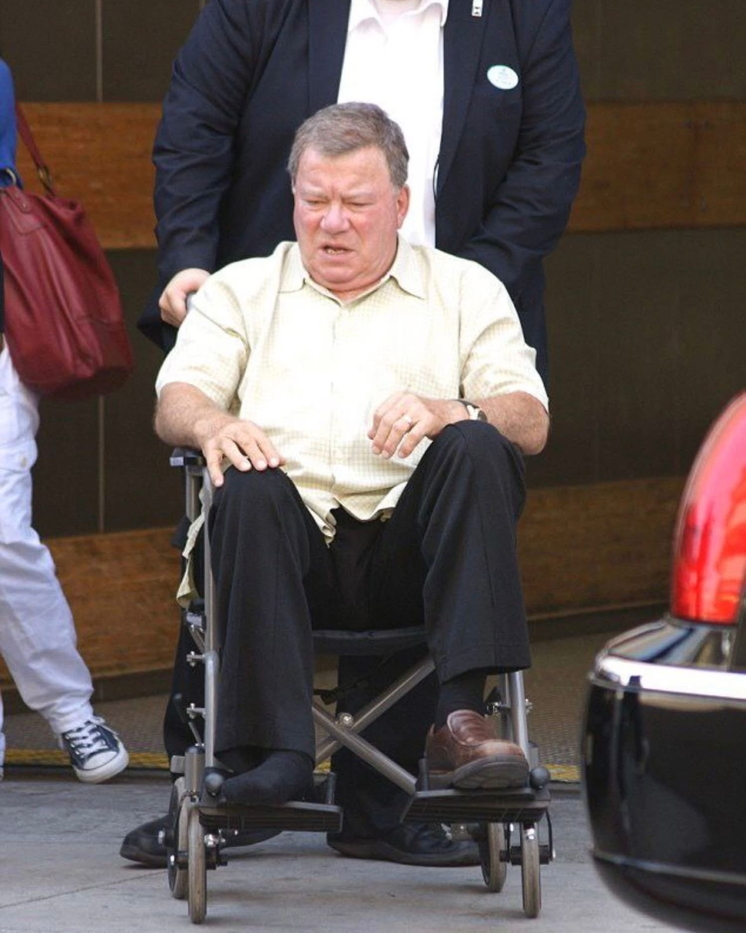 94 and Still Living Life Fearlessly โ With the Same Charm, Wit, and Smile That Made Him a Legend!