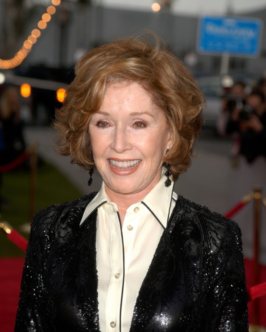 A Beloved Hollywood Star Has Passed Away,