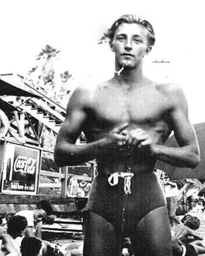 Can You Guess Who He Is?: The Classic Hollywood Legend with a Timeless Charisma!