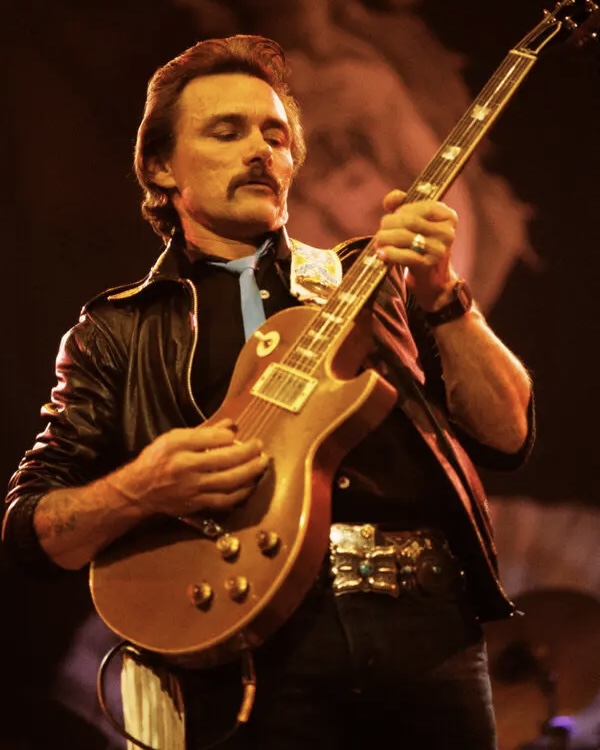 Remembering a Guitar Legend Whose Sound Shaped Generations