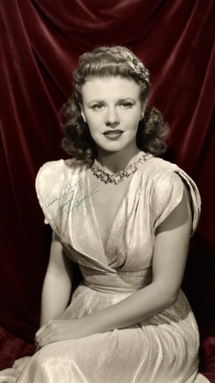 5 FACTS YOU PROBABLY NEVER KNEW ABOUT THIS HOLLYWOOD LEGEND