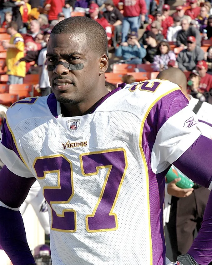 Former NFL Star Dies Suddenly at 46 — Fans Left Shocked by Heartbreaking News