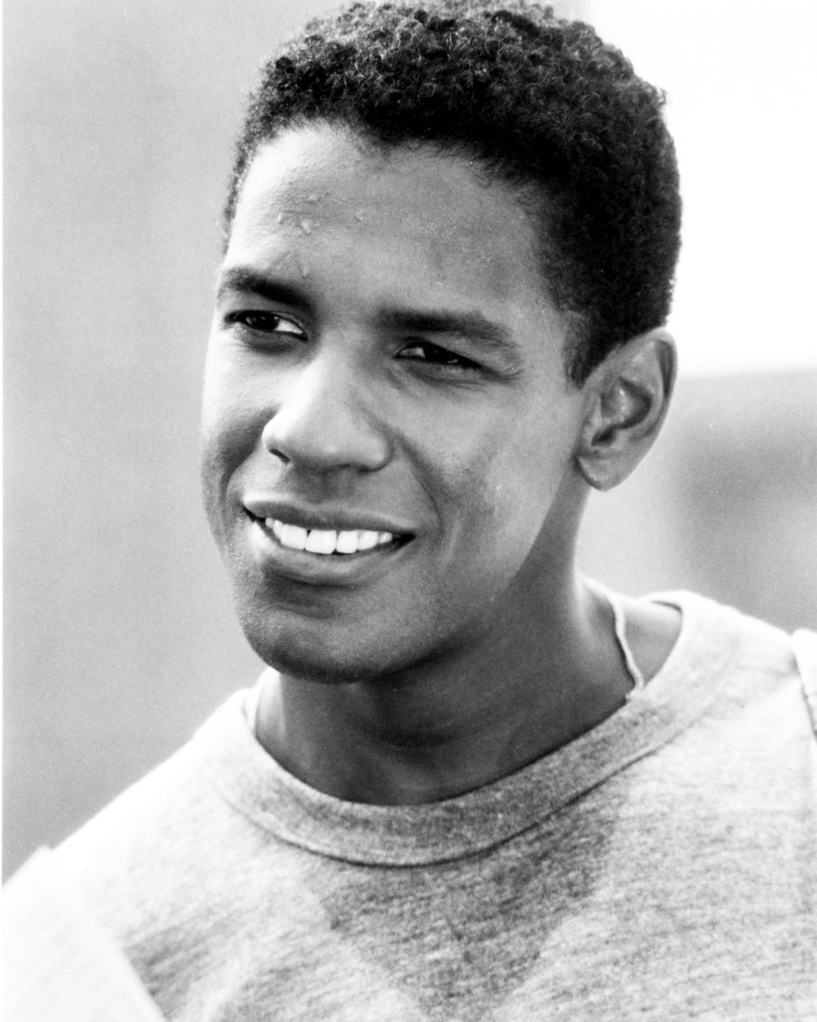 What Just Happened to the Legendary Actor America Loves?!”