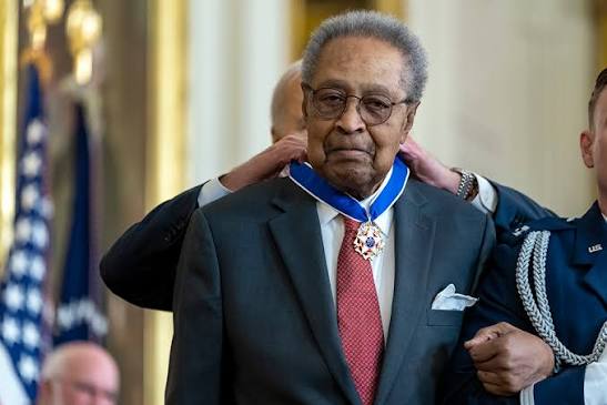 The Man Behind Martin Luther King Jr.โs Most Powerful Words Has Died