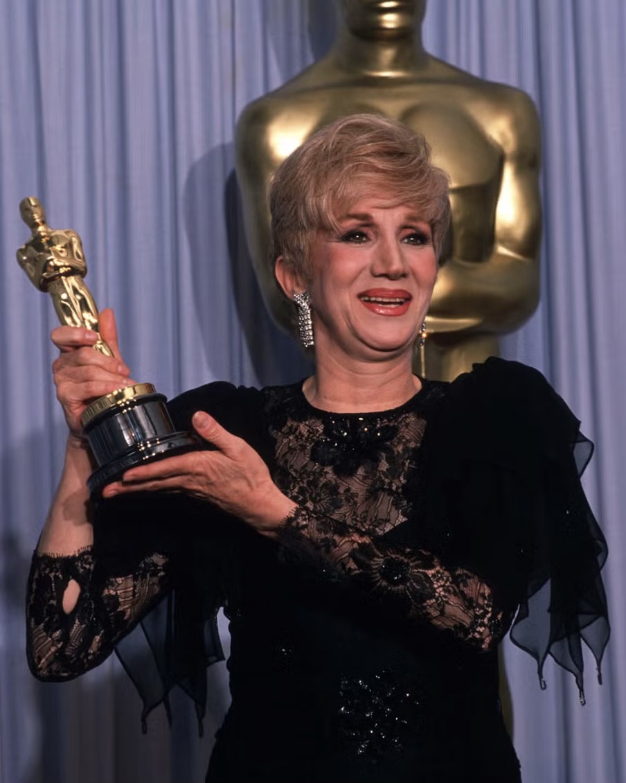 She Left the Screenโฆ But Not Our Hearts Remembering a True Icon