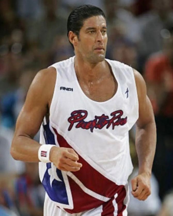 The Basketball World Mourns the Loss of a Legend – Rest in Peace”