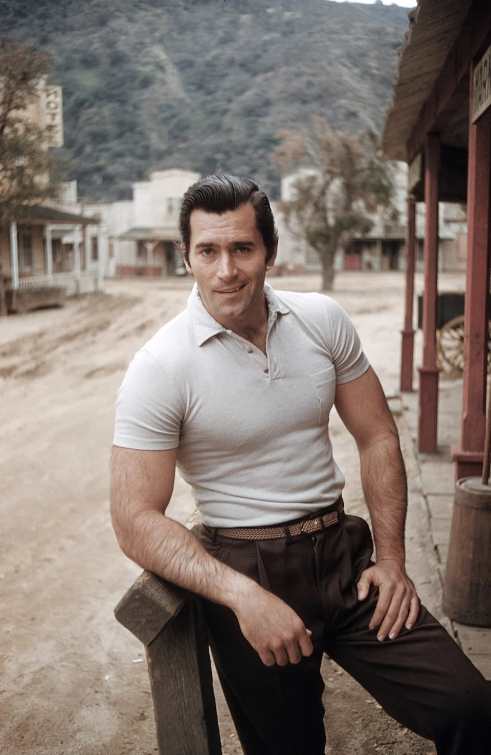The Cowboy Legend Who Quietly Rode Into Hollywood History
