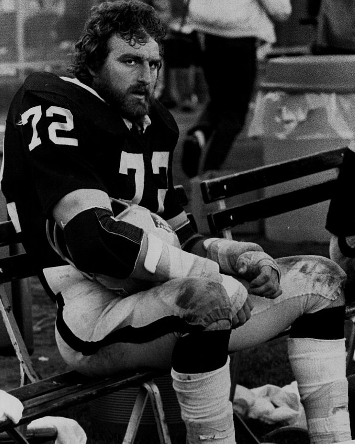 From NFL Stardom to Hollywood Darkness: The Tragic Fall of a Once-Fearless Giant