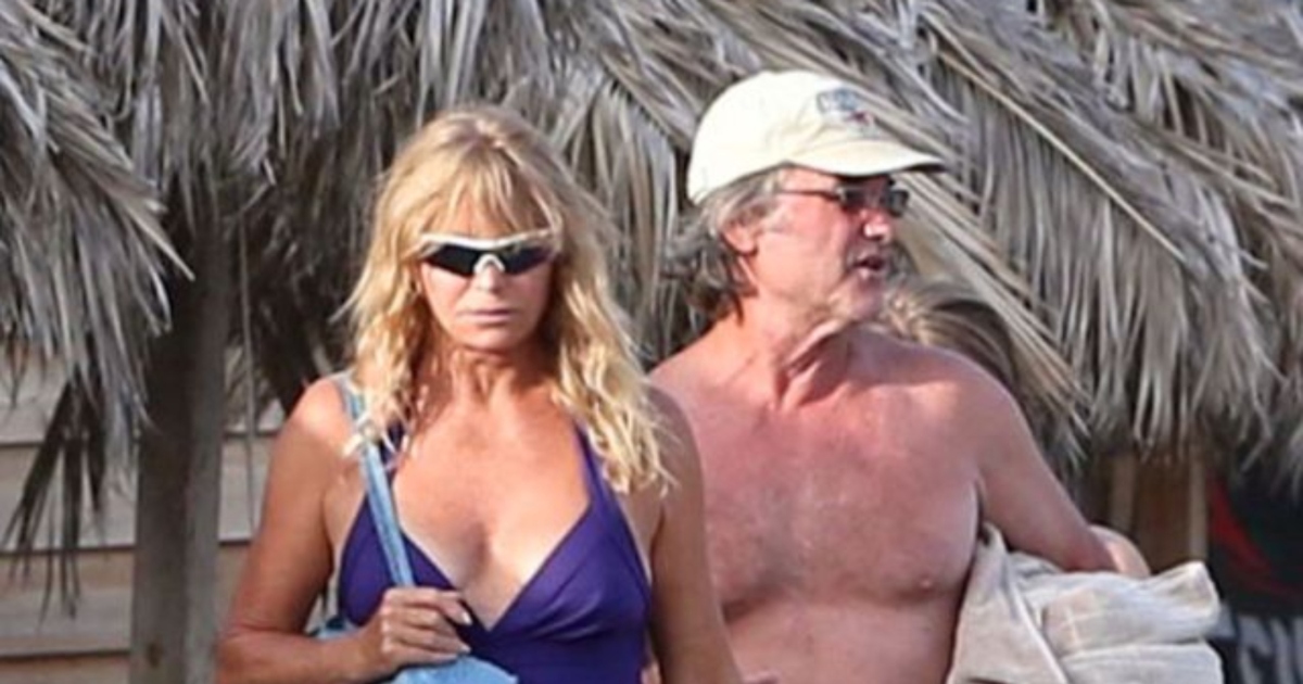 Timeless Hollywood Couple!: Long-Lasting Duo Spotted in Rare Candid Beach Moment!