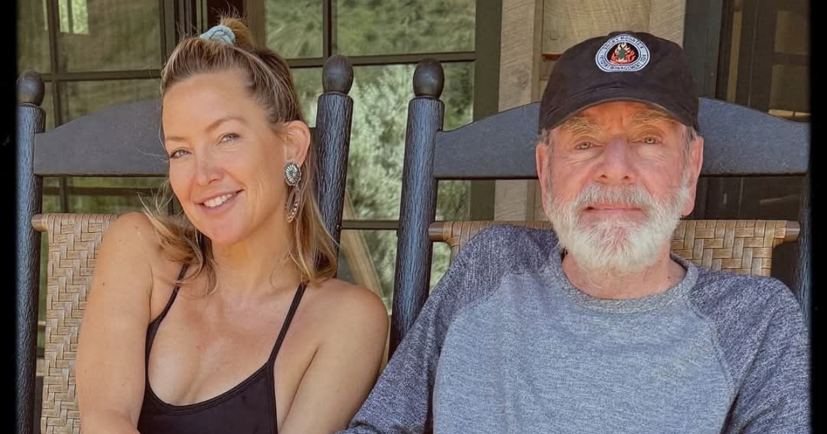 A Blast From the Past!: Two Beloved Icons Share an Unexpected Moment! (Beore/After Photos)