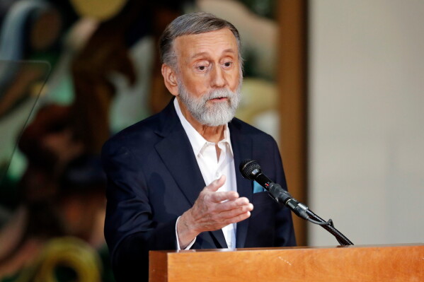 Country Legend Ray Stevens Recovering After Shocking Neck Injury That Left Fans in Fear