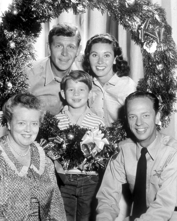 The Hidden Secrets Behind “The Andy Griffith Show” — And Which Cast Members Are Still Alive in 2026