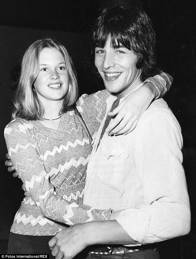 THEY FELL IN LOVE, DIVORCED, THEN MARRIED AGAIN… THE SHOCKING STORY OF THIS HOLLYWOOD DUO